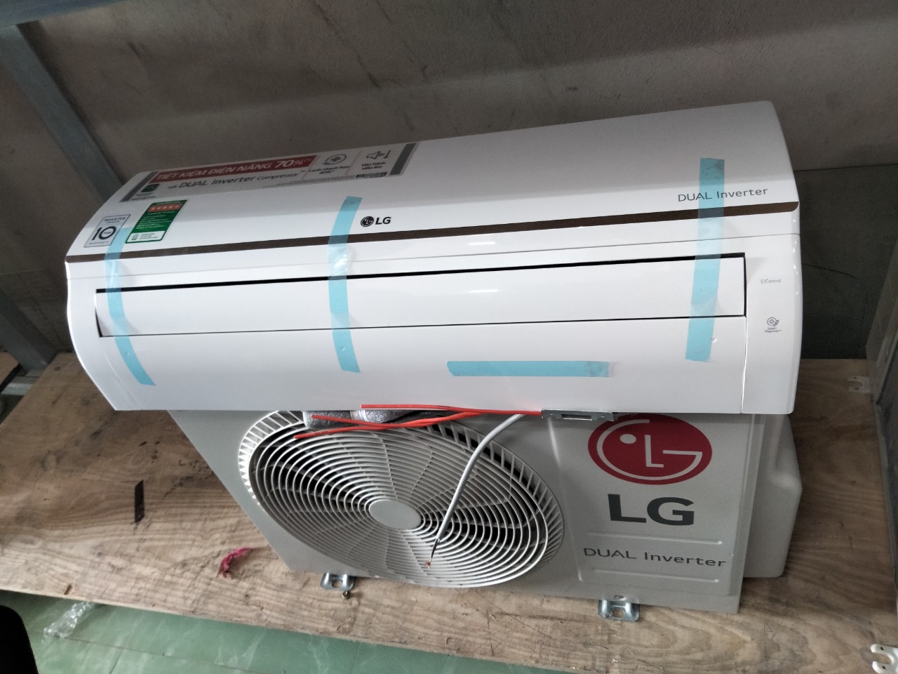 Máy lạnh LG 1HP inverter mới 80%