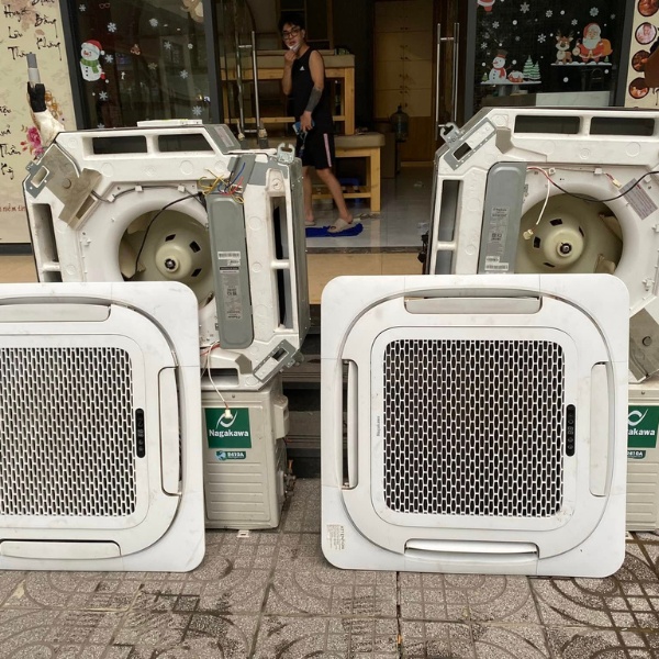 may-lanh-am-tran-cu-nagakawa 2hp-232-3123213