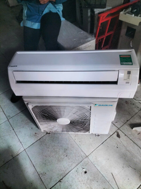 may-lanh-cu-daikin-1hp-gia-re321313