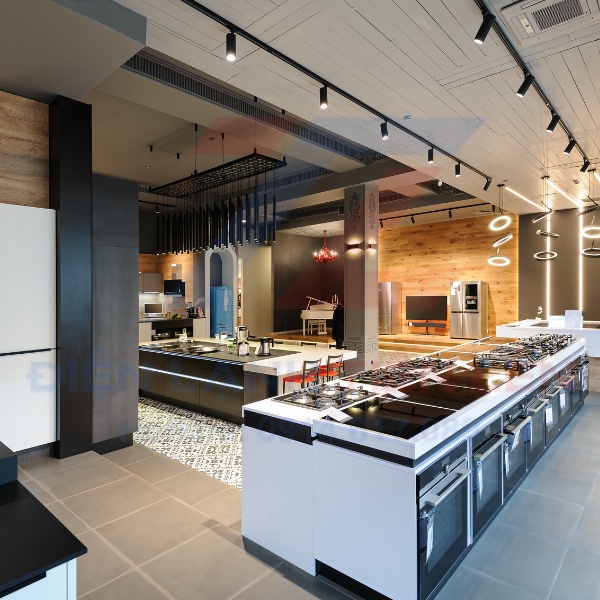 thi-cong-may-lanh-am-tran-cu-cho-showroom-312313
